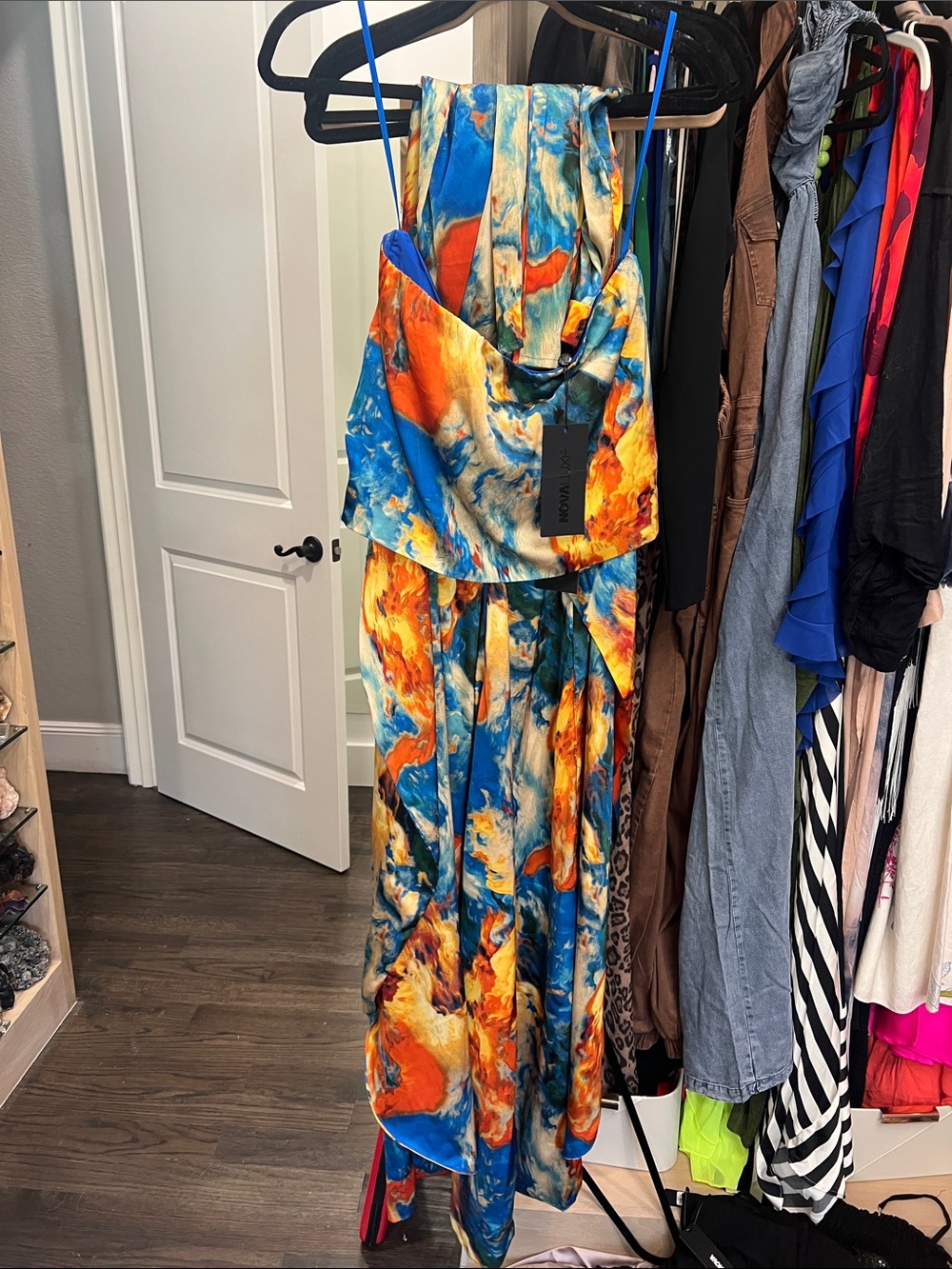Fashion Nova Blue and Orange Abstract High-Low Maxi Skirt